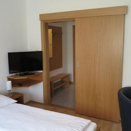 Gaestehaus Andreas Kroiss Illmitz Room photo