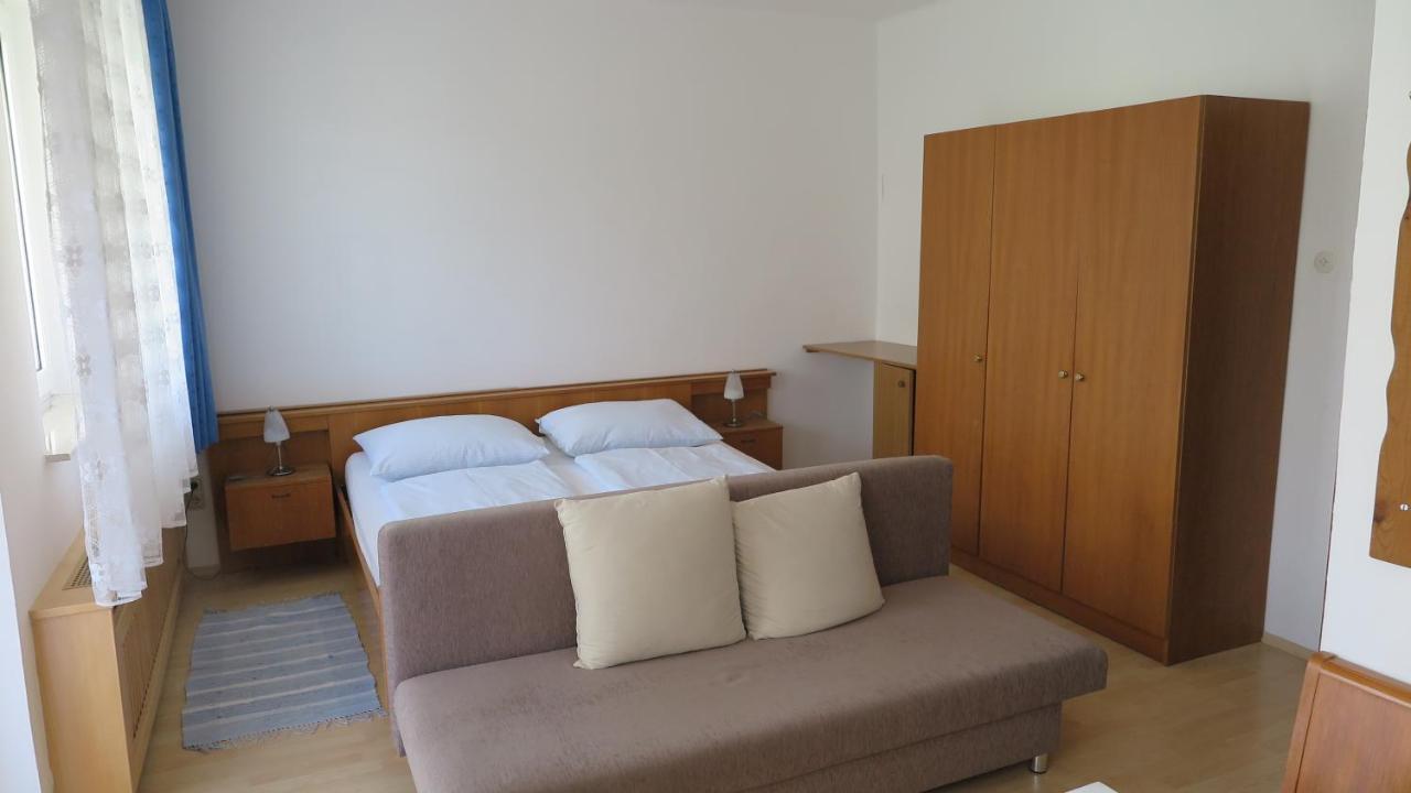 Gaestehaus Andreas Kroiss Illmitz Room photo